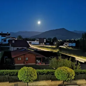 Lurra Сasa de vacaciones